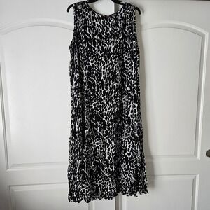 ROAMANS Maxi Dress Womens 3X Black White Leopard Print Flowy Resortwear Summer